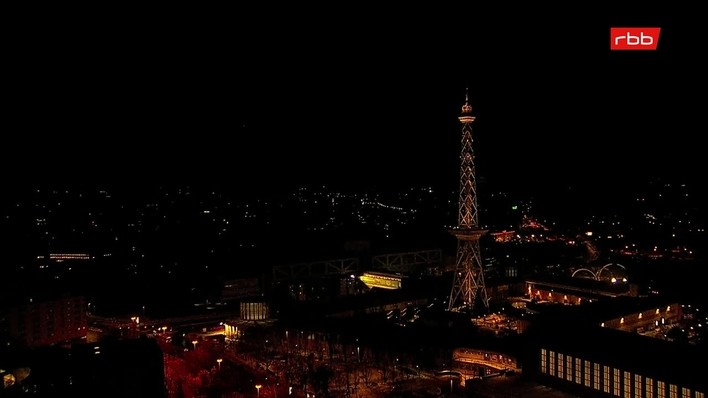Archiv Foto Webcam Berlin: Theodor-Heuss-Platz am Funkhaus