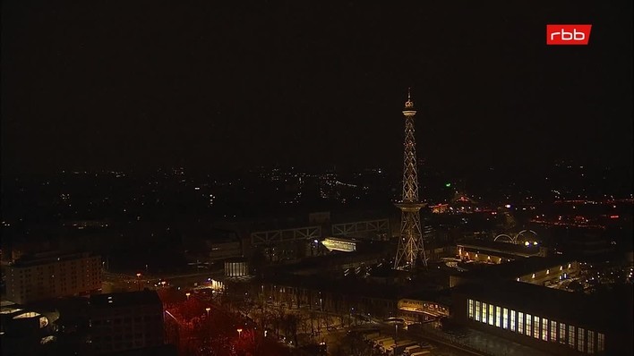 Archived image Webcam Theodor-Heuss-Platz in Berlin