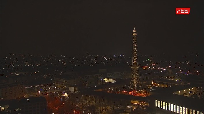 Archiv Foto Webcam Berlin: Theodor-Heuss-Platz am Funkhaus