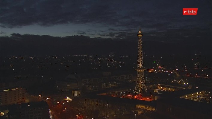 Archiv Foto Webcam Berlin: Theodor-Heuss-Platz am Funkhaus
