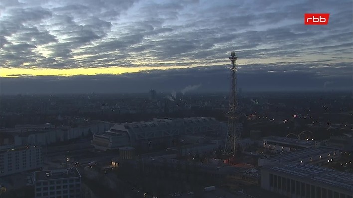 Archiv Foto Webcam Berlin: Theodor-Heuss-Platz am Funkhaus