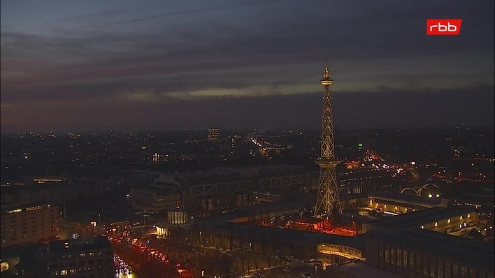 Archiv Foto Webcam Berlin: Theodor-Heuss-Platz am Funkhaus
