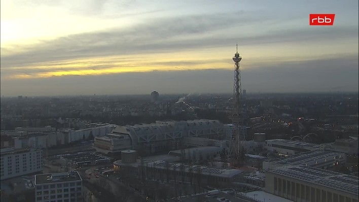 Archiv Foto Webcam Berlin: Theodor-Heuss-Platz am Funkhaus
