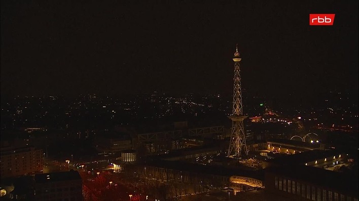 Archiv Foto Webcam Berlin: Theodor-Heuss-Platz am Funkhaus