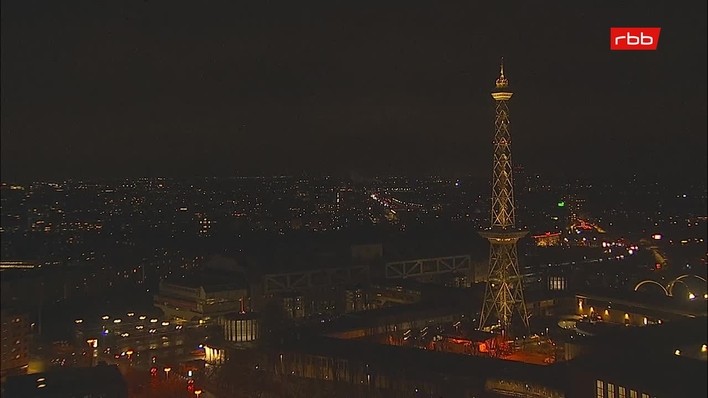 Archiv Foto Webcam Berlin: Theodor-Heuss-Platz am Funkhaus