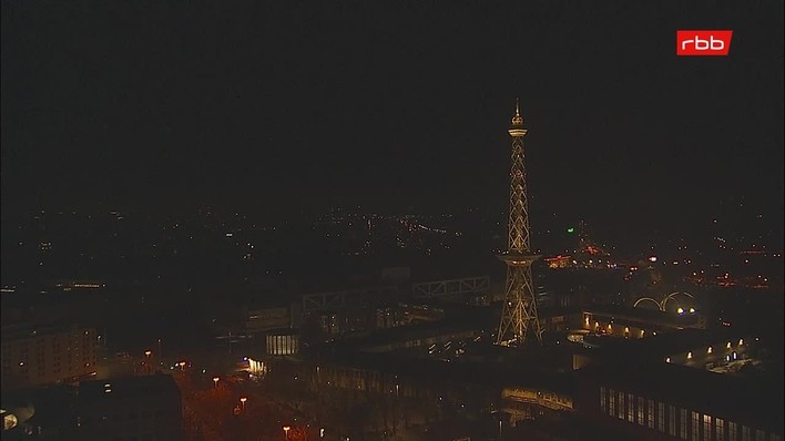 Archived image Webcam Theodor-Heuss-Platz in Berlin