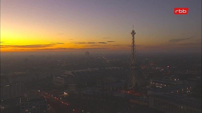 Archived image Webcam Theodor-Heuss-Platz in Berlin