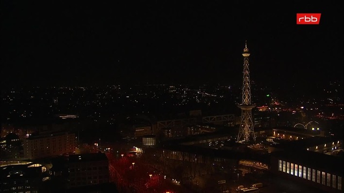 Archived image Webcam Theodor-Heuss-Platz in Berlin