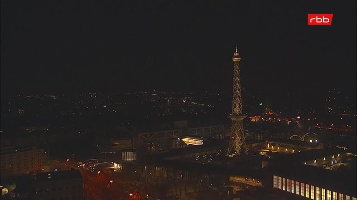 Archiv Foto Webcam Berlin: Theodor-Heuss-Platz am Funkhaus