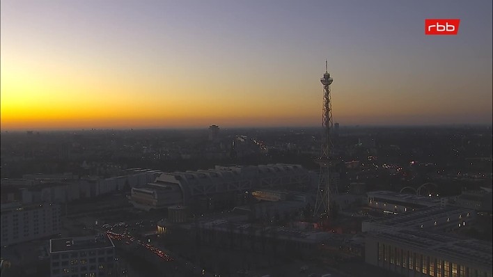 Archiv Foto Webcam Berlin: Theodor-Heuss-Platz am Funkhaus