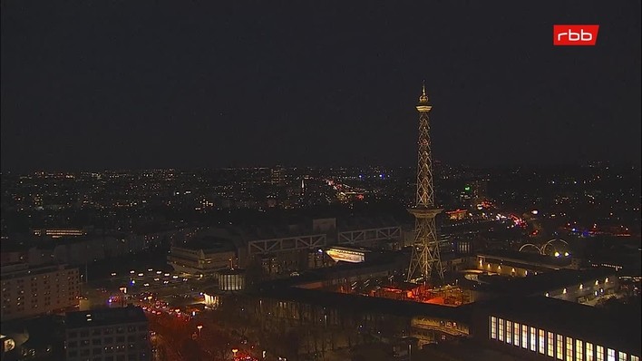 Archiv Foto Webcam Berlin: Theodor-Heuss-Platz am Funkhaus