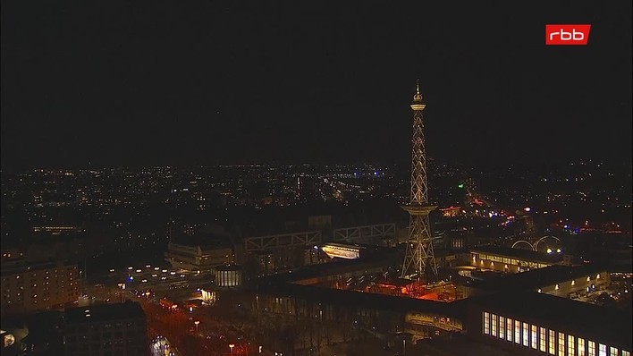 Archiv Foto Webcam Berlin: Theodor-Heuss-Platz am Funkhaus