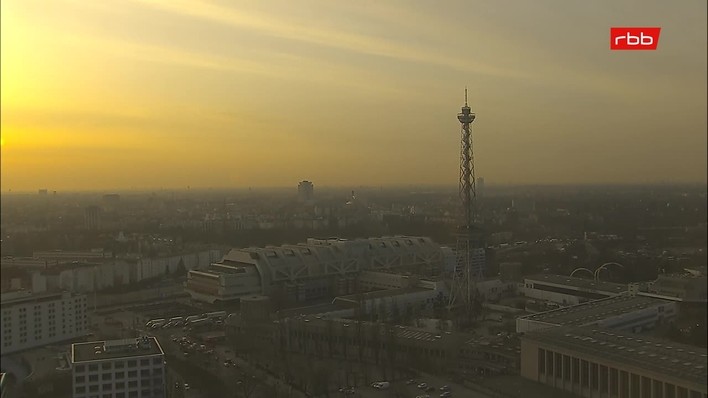 Archiv Foto Webcam Berlin: Theodor-Heuss-Platz am Funkhaus