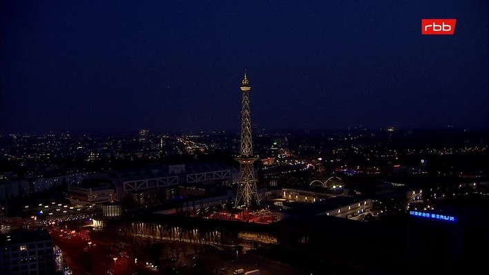 Archiv Foto Webcam Berlin: Theodor-Heuss-Platz am Funkhaus