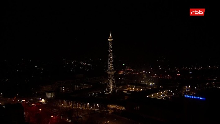 Archiv Foto Webcam Berlin: Theodor-Heuss-Platz am Funkhaus