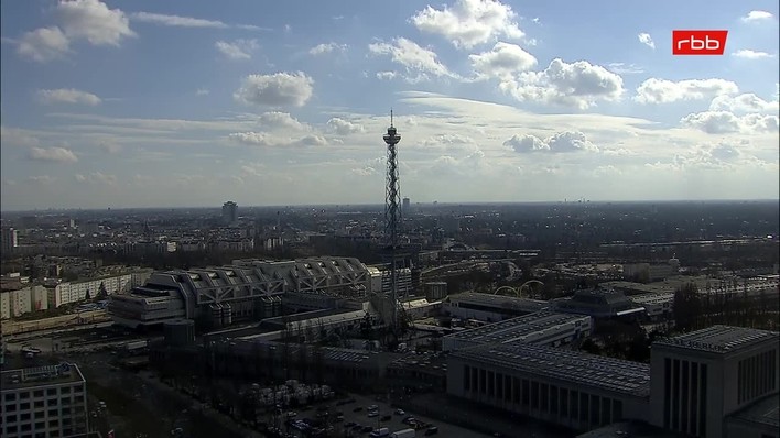 Archiv Foto Webcam Berlin: Theodor-Heuss-Platz am Funkhaus