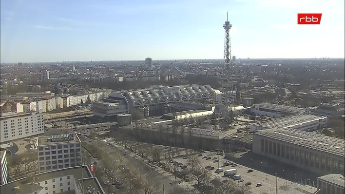 Archived image Webcam Theodor-Heuss-Platz in Berlin