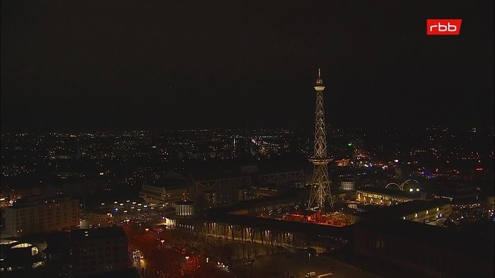 Archived image Webcam Theodor-Heuss-Platz in Berlin