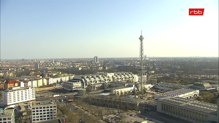 Archiv Foto Webcam Berlin: Theodor-Heuss-Platz am Funkhaus