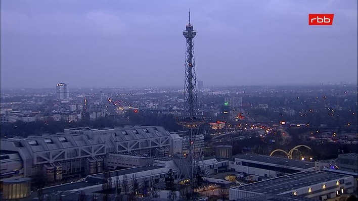 Archiv Foto Webcam Berlin: Theodor-Heuss-Platz am Funkhaus