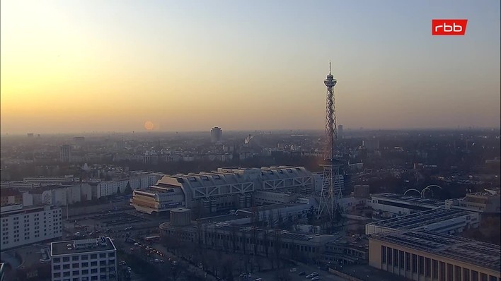 Archived image Webcam Theodor-Heuss-Platz in Berlin