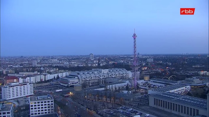 Archived image Webcam Theodor-Heuss-Platz in Berlin