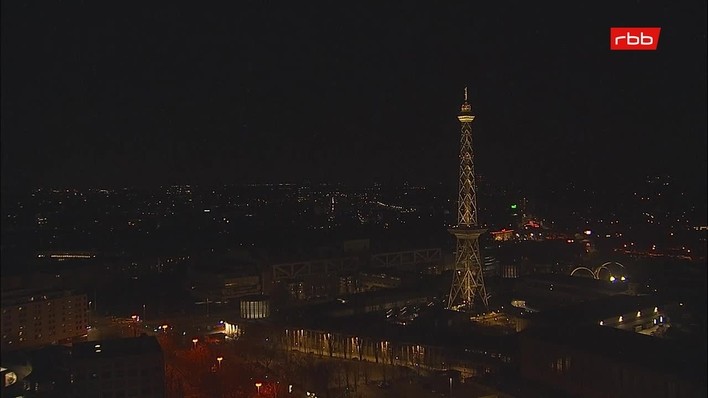 Archiv Foto Webcam Berlin: Theodor-Heuss-Platz am Funkhaus