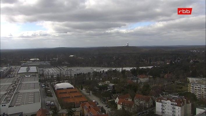 Archiv Foto Webcam Berlin: Theodor-Heuss-Platz am Funkhaus