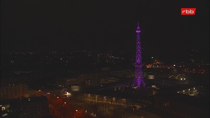 Archiv Foto Webcam Berlin: Theodor-Heuss-Platz am Funkhaus