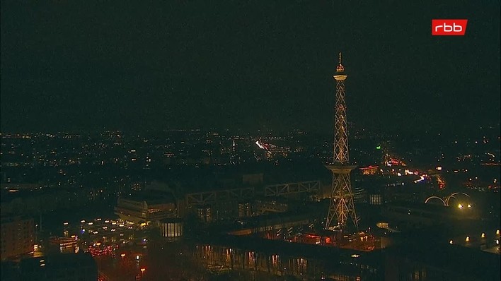 Archiv Foto Webcam Berlin: Theodor-Heuss-Platz am Funkhaus