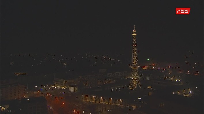 Archived image Webcam Theodor-Heuss-Platz in Berlin