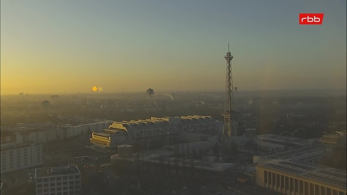 Archived image Webcam Theodor-Heuss-Platz in Berlin