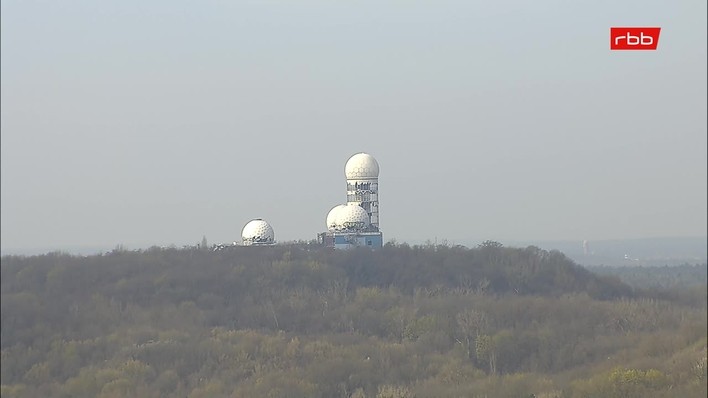 Archived image Webcam Theodor-Heuss-Platz in Berlin