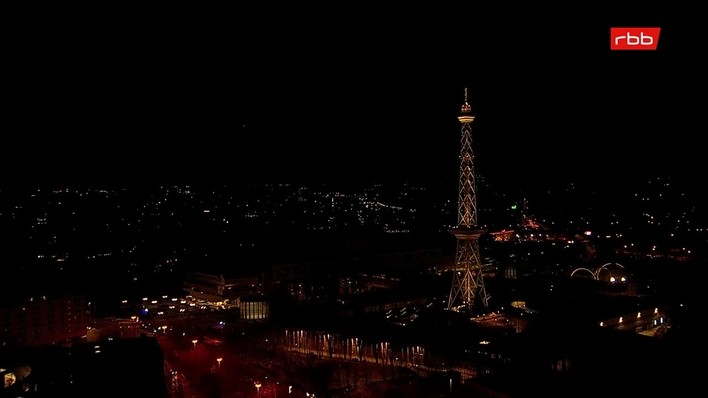 Archived image Webcam Theodor-Heuss-Platz in Berlin