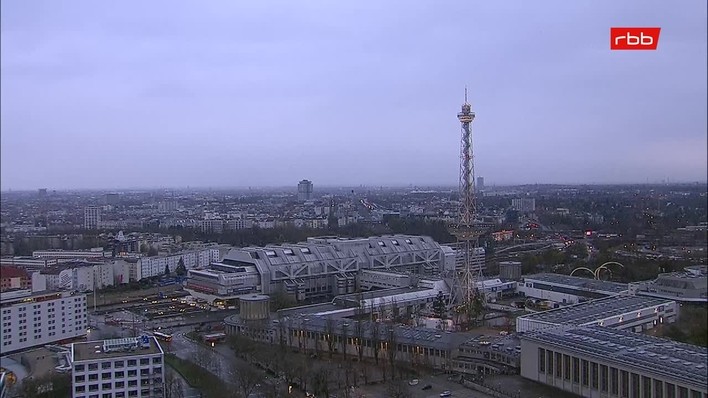 Archived image Webcam Theodor-Heuss-Platz in Berlin