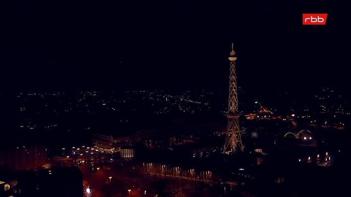 Archiv Foto Webcam Berlin: Theodor-Heuss-Platz am Funkhaus