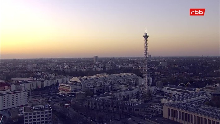 Archiv Foto Webcam Berlin: Theodor-Heuss-Platz am Funkhaus
