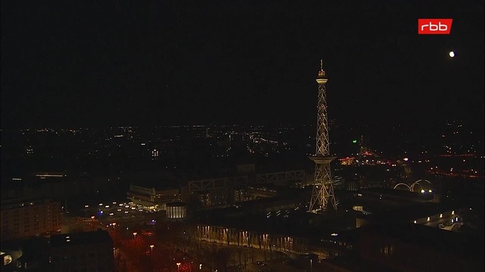 Archiv Foto Webcam Berlin: Theodor-Heuss-Platz am Funkhaus