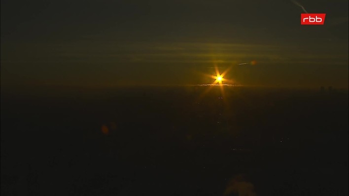 Archiv Foto Webcam Berlin: Theodor-Heuss-Platz am Funkhaus