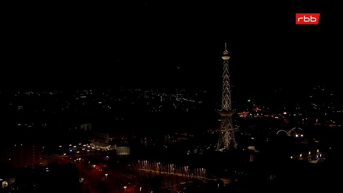 Archived image Webcam Theodor-Heuss-Platz in Berlin