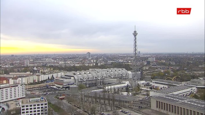 Archived image Webcam Theodor-Heuss-Platz in Berlin