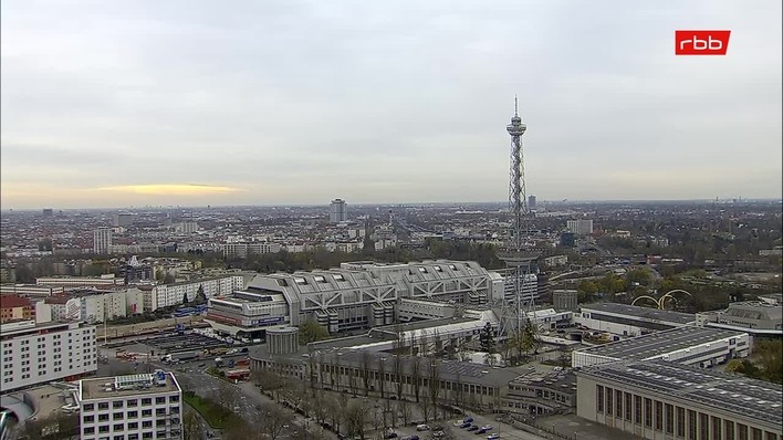 Archived image Webcam Theodor-Heuss-Platz in Berlin