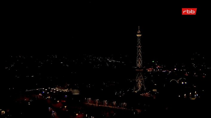 Archiv Foto Webcam Berlin: Theodor-Heuss-Platz am Funkhaus