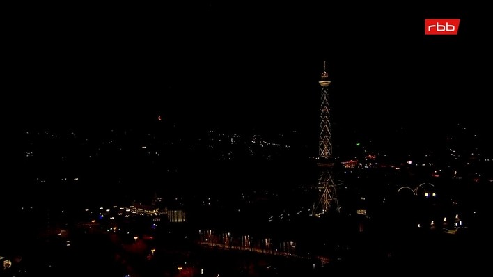 Archiv Foto Webcam Berlin: Theodor-Heuss-Platz am Funkhaus