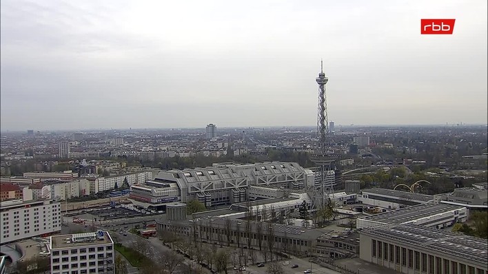 Archiv Foto Webcam Berlin: Theodor-Heuss-Platz am Funkhaus