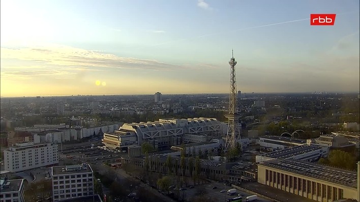 Archiv Foto Webcam Berlin: Theodor-Heuss-Platz am Funkhaus