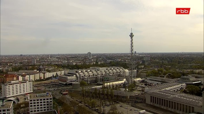Archiv Foto Webcam Berlin: Theodor-Heuss-Platz am Funkhaus