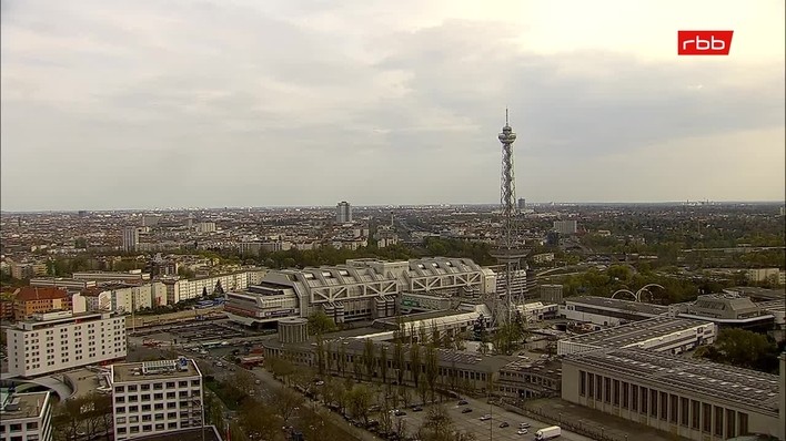 Archiv Foto Webcam Berlin: Theodor-Heuss-Platz am Funkhaus