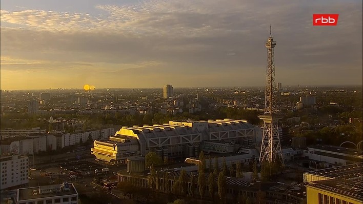 Archiv Foto Webcam Berlin: Theodor-Heuss-Platz am Funkhaus