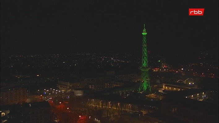 Archived image Webcam Theodor-Heuss-Platz in Berlin